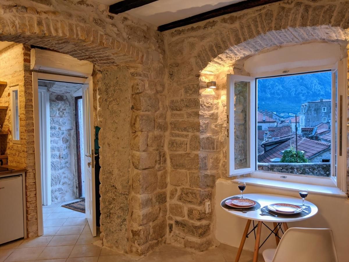 Апартаменты Romantic Rooftop View Hideaway- Old Town Nr 404 Котор-22